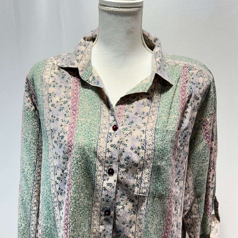 Cascade Blues Women's Size L Floral Striped Button Up Shirt Made in USA - Picture 2 of 8